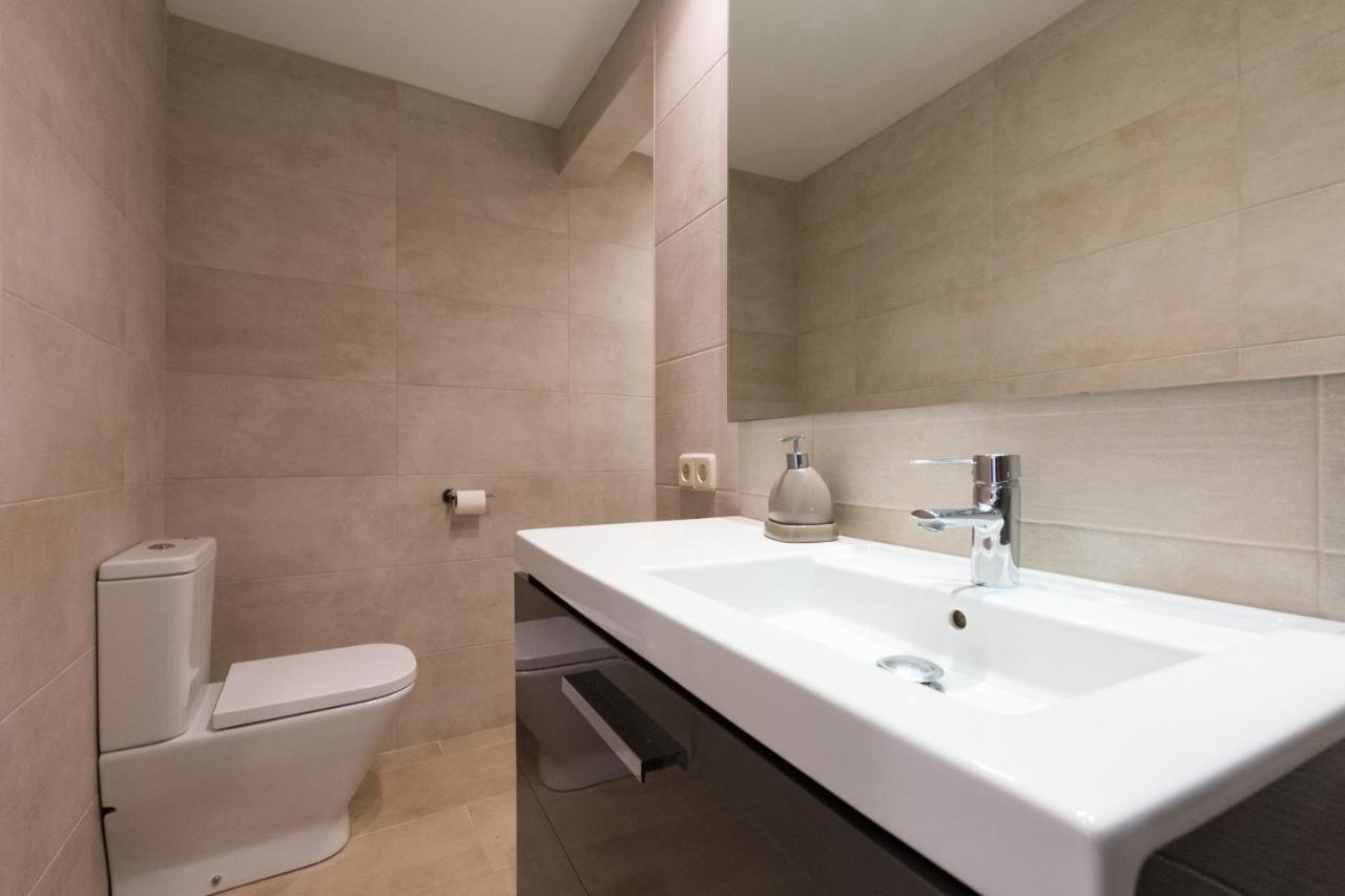 1Mart - Llafranc Apartman Kültér fotó
